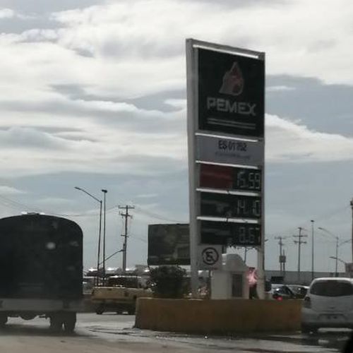 Precios de gasolina en ES01152 Superservicio Cuatro Caminos, S. A. de C. V. Juárez