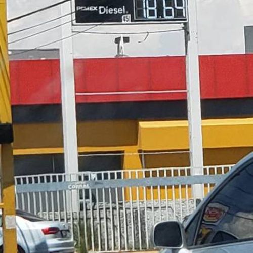 Precios de gasolina en Pemex ES04260 Juárez