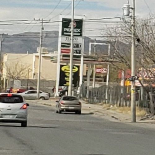 Precios de gasolina en Pemex ES09293 Juárez